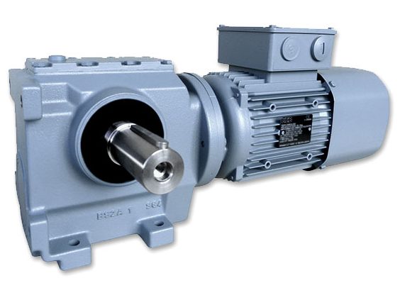 Right angle induction motor gearing