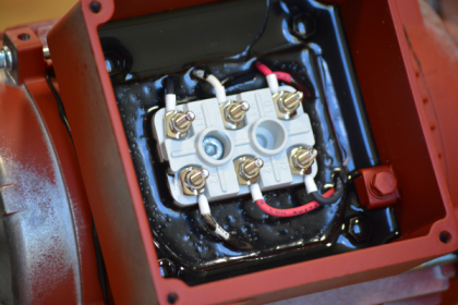 Delta or Wye motor connection for 87 Hz Characteristic